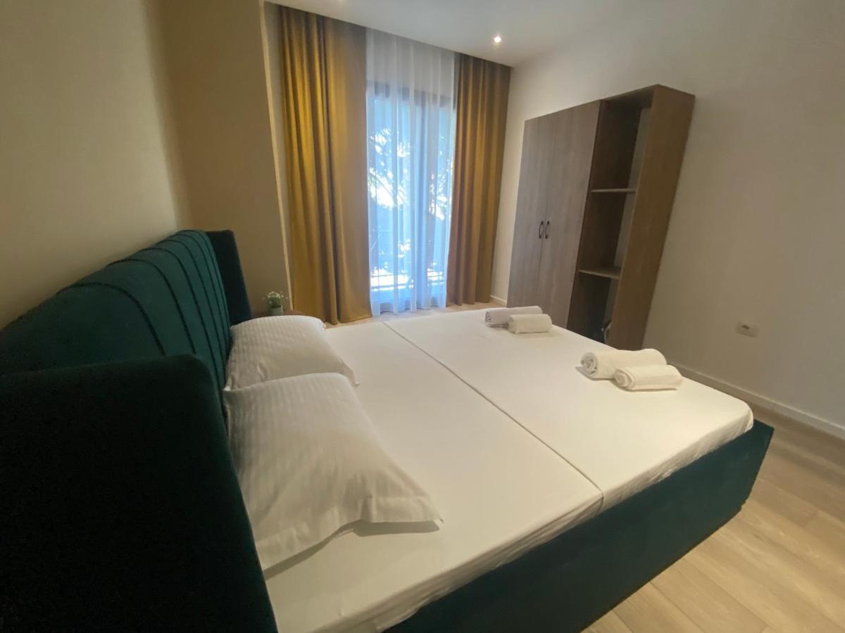 Brand New Apts Located At The City'S Main Square-100 Mbs Wifi Дуррес Экстерьер фото