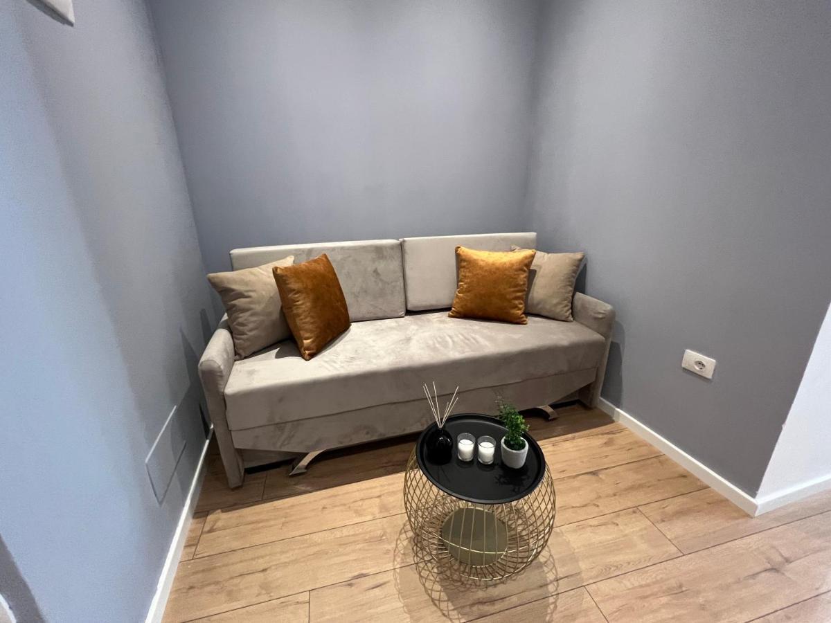 Brand New Apts Located At The City'S Main Square-100 Mbs Wifi Дуррес Экстерьер фото