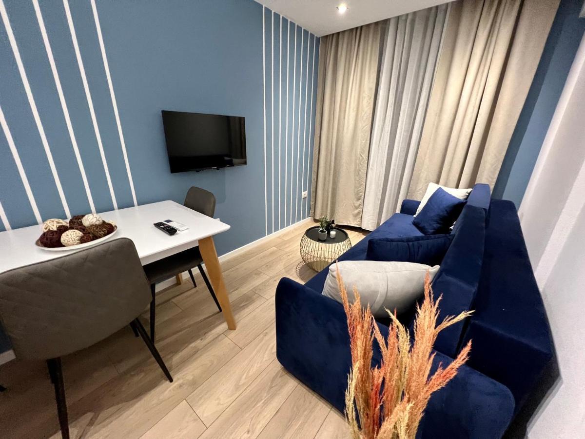 Brand New Apts Located At The City'S Main Square-100 Mbs Wifi Дуррес Экстерьер фото