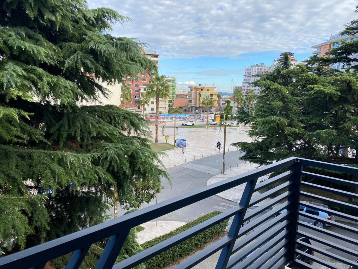 Brand New Apts Located At The City'S Main Square-100 Mbs Wifi Дуррес Экстерьер фото
