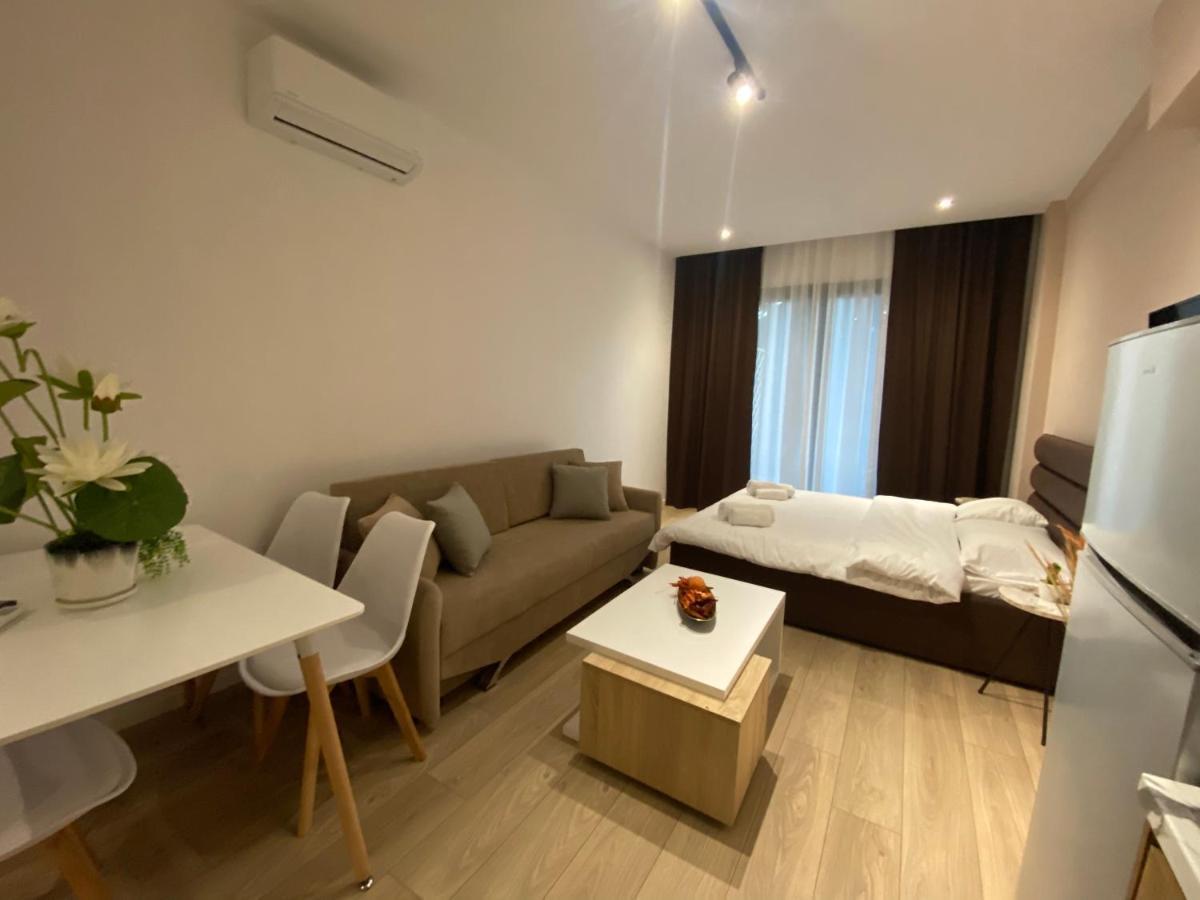 Brand New Apts Located At The City'S Main Square-100 Mbs Wifi Дуррес Экстерьер фото